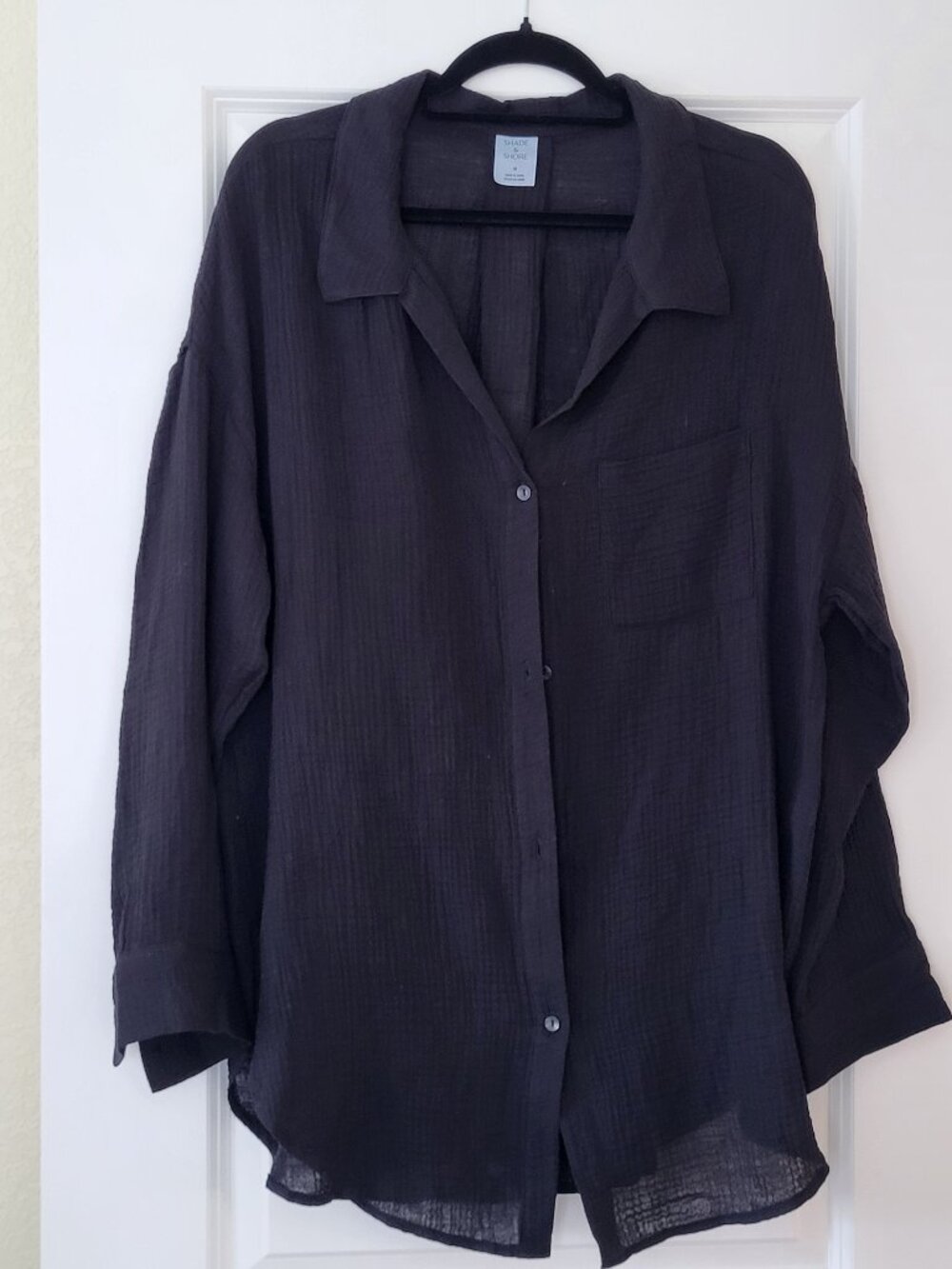 Shade & Shore Black Crinkle Gauze Oversized Button-Up Shirt Swim Cover-up Size M